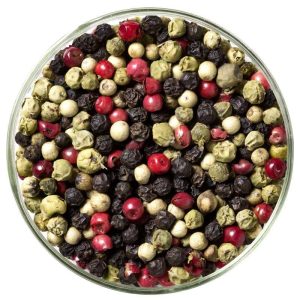 Poivre multicolore aux baies de Schinus