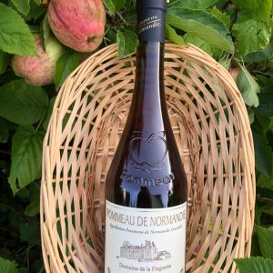 ☘️ Pommeau de Normandie Bio – Domaine de la Flaguerie