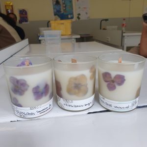 Créez votre bougie personnalisée dans un atelier