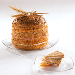 Miche aux céréales garnie